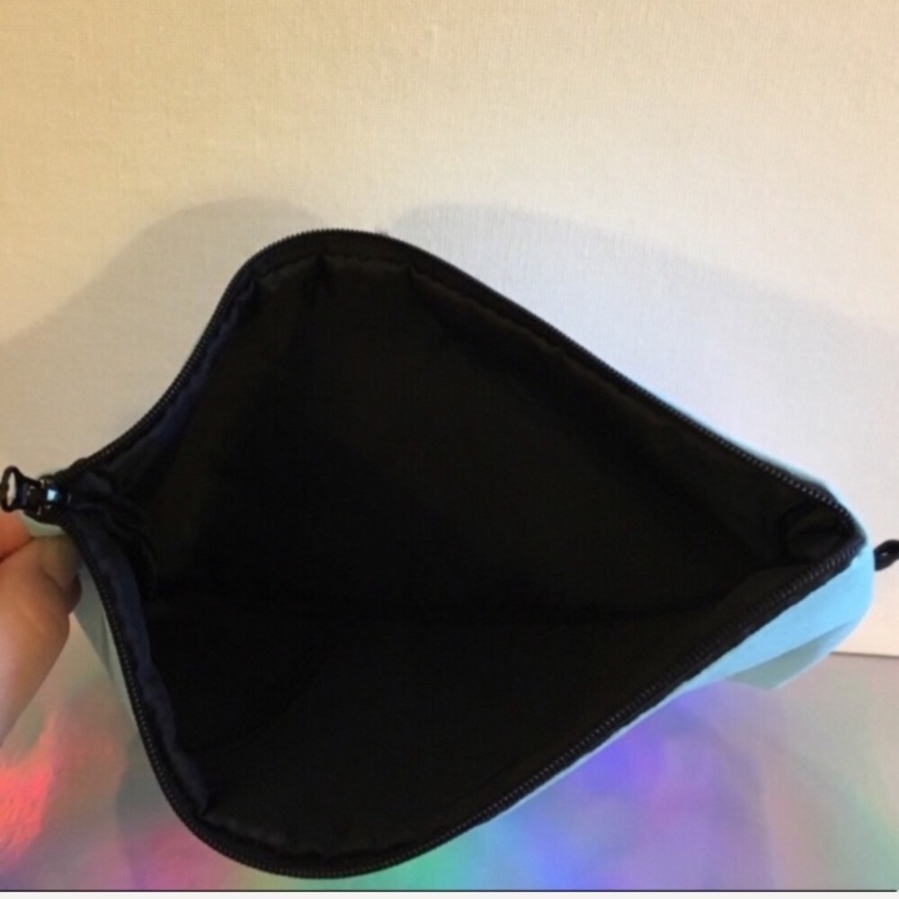 New Sloth Makeup Bag - Picture 2 of 2